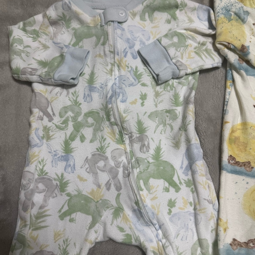 Kids One Piece Pajamas - Dinosaur and Bear Print - Picture 2 of 7
